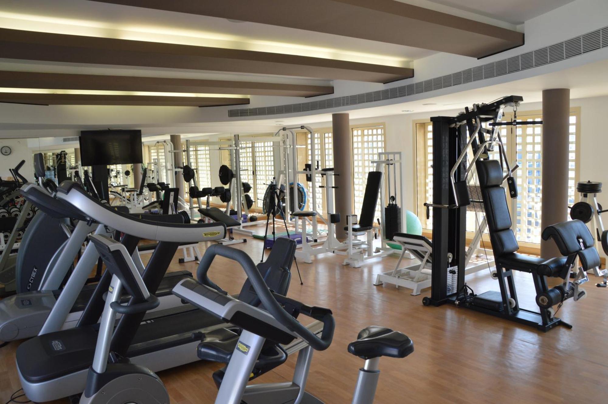 Gefinor Rotana - Beirut Hotell Eksteriør bilde A gym in India