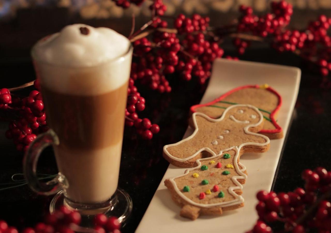 Gefinor Rotana - Beirut Hotell Eksteriør bilde Gingerbread cookies
